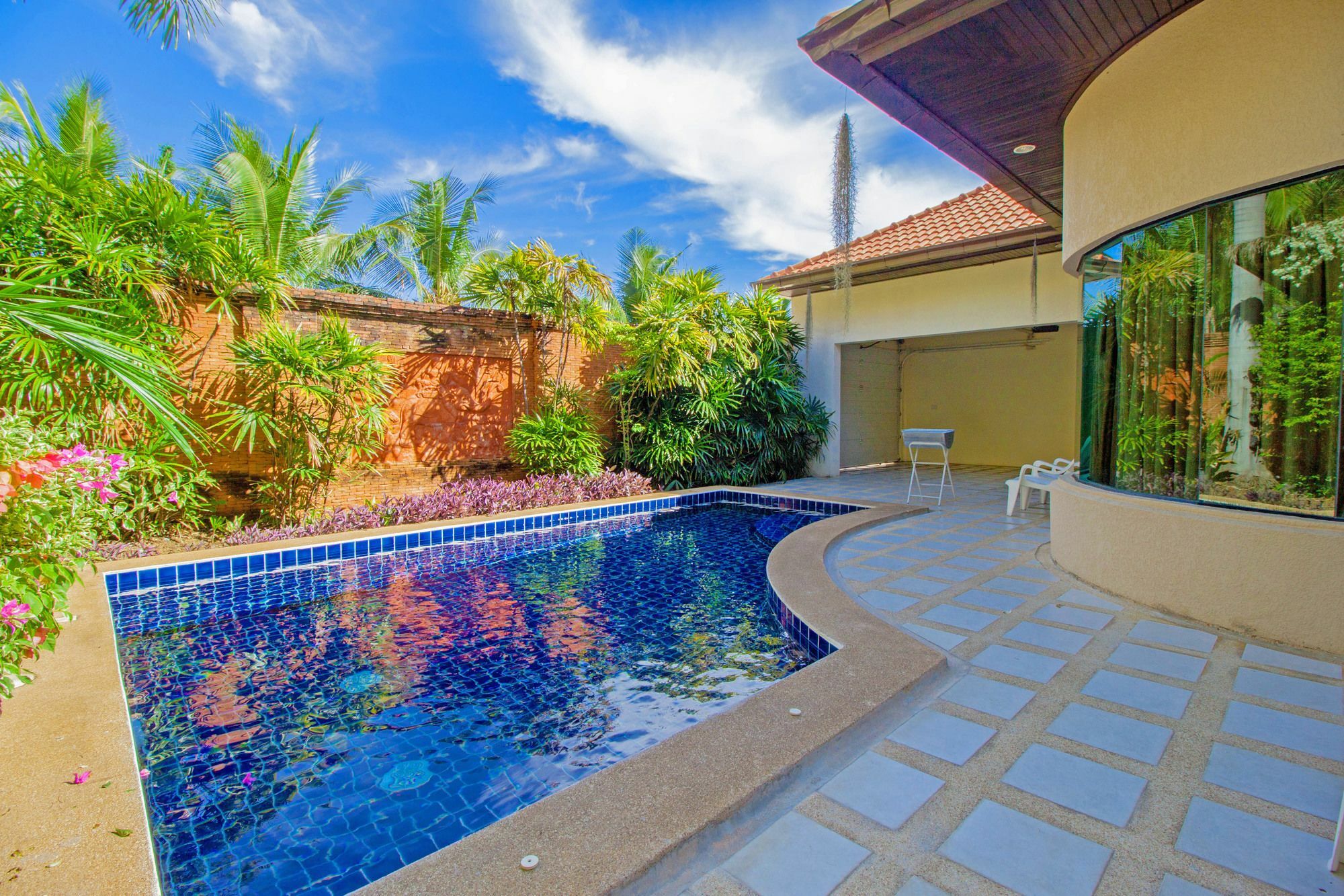 Cosy Beach Pool Villas By Pattaya Sunny Rentals Extérieur photo