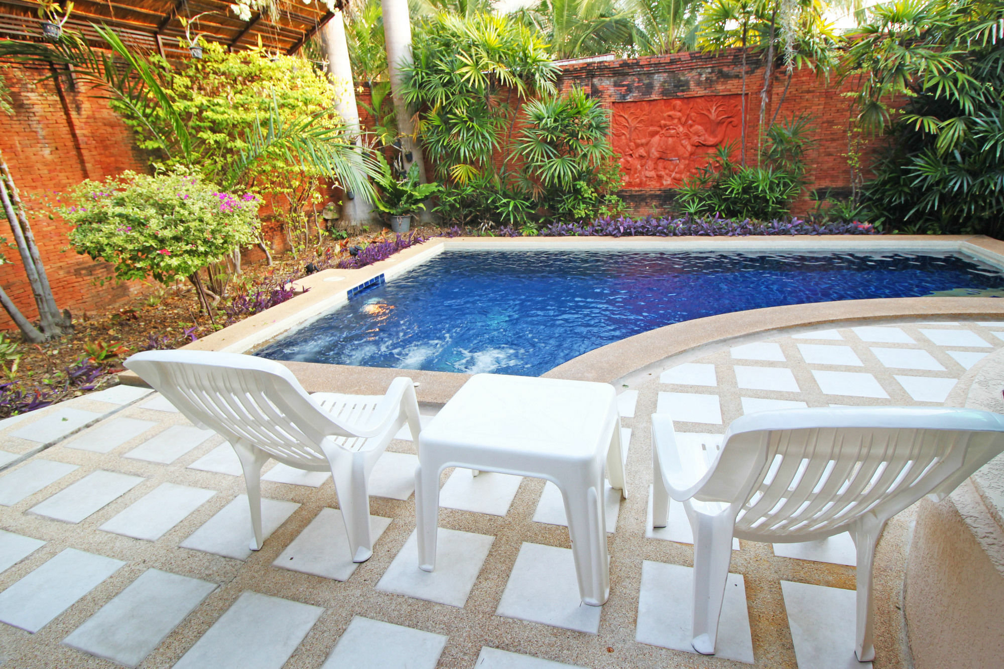 Cosy Beach Pool Villas By Pattaya Sunny Rentals Extérieur photo