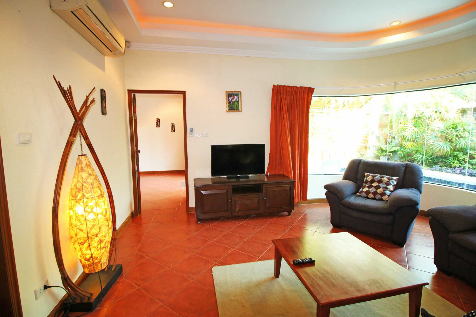 Cosy Beach Pool Villas By Pattaya Sunny Rentals Extérieur photo